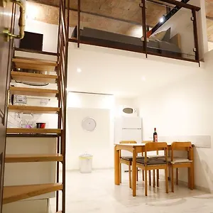 https://opera-house.it-romehotels.com